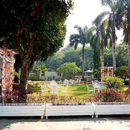 Ruby Garden Hotel Yangon Exterior foto
