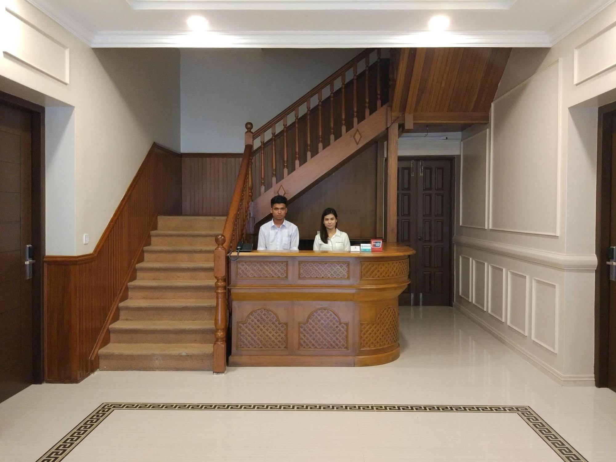 Ruby Garden Hotel Yangon Exterior foto