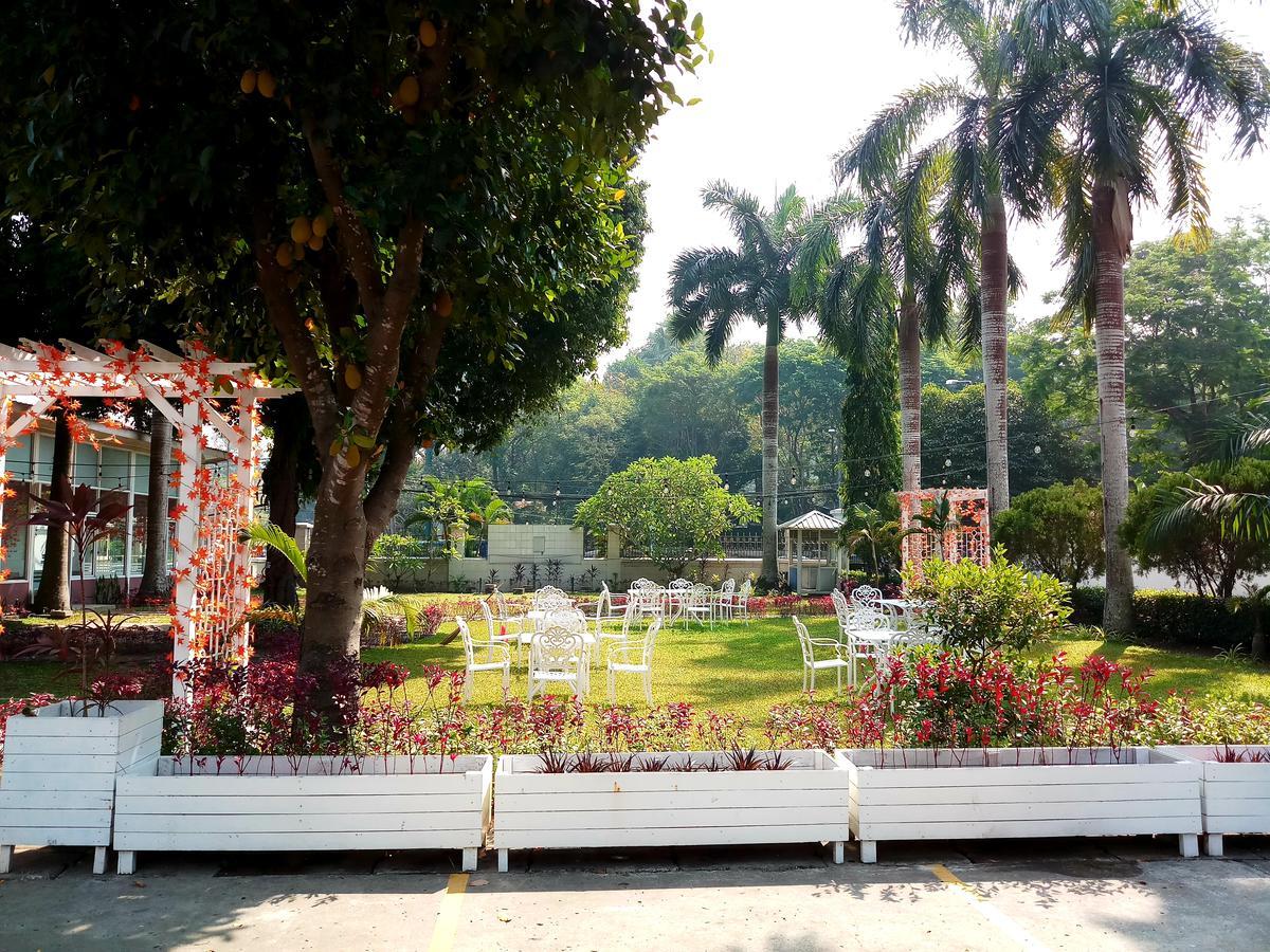 Ruby Garden Hotel Yangon Exterior foto