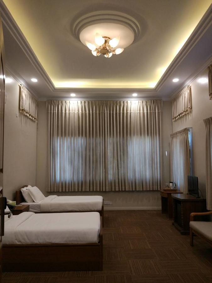Ruby Garden Hotel Yangon Exterior foto